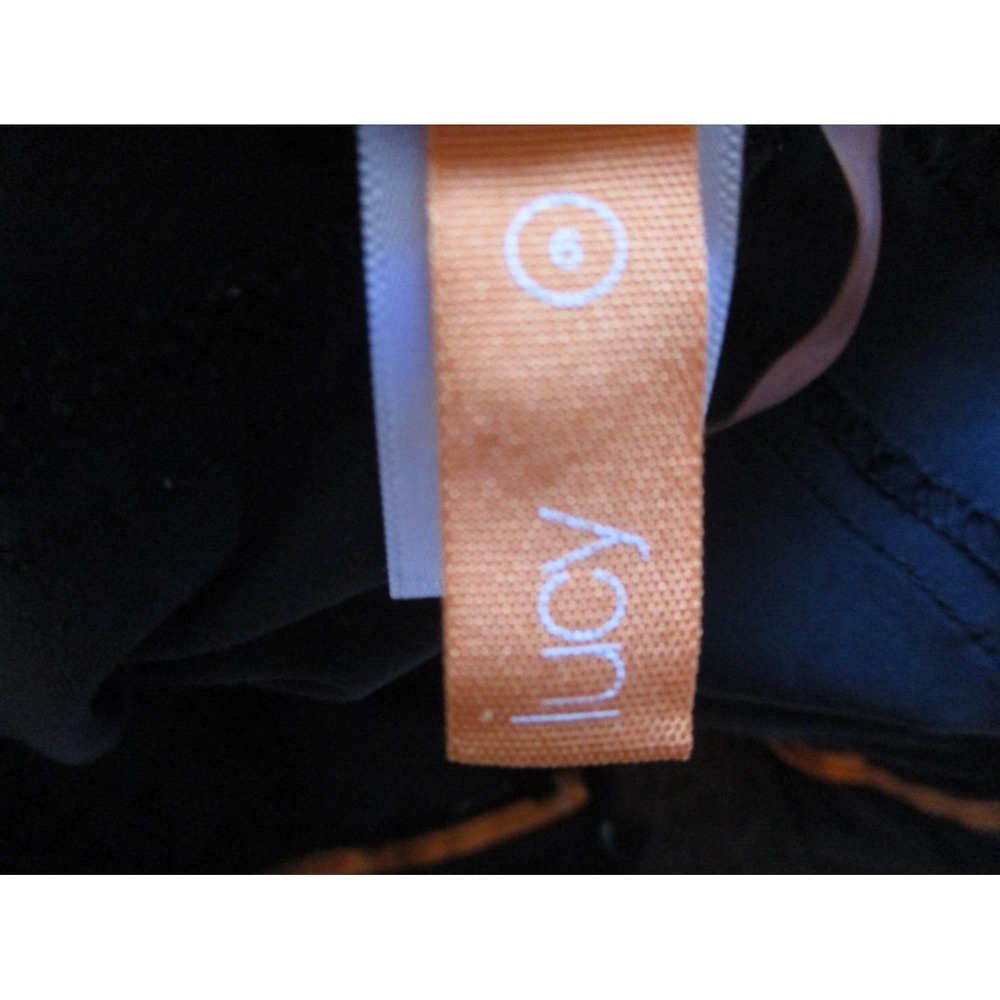 Black Lucy Stretch Nylon Capri Pants Size 6 Roll Tab Cuff - Picture 7 of 7